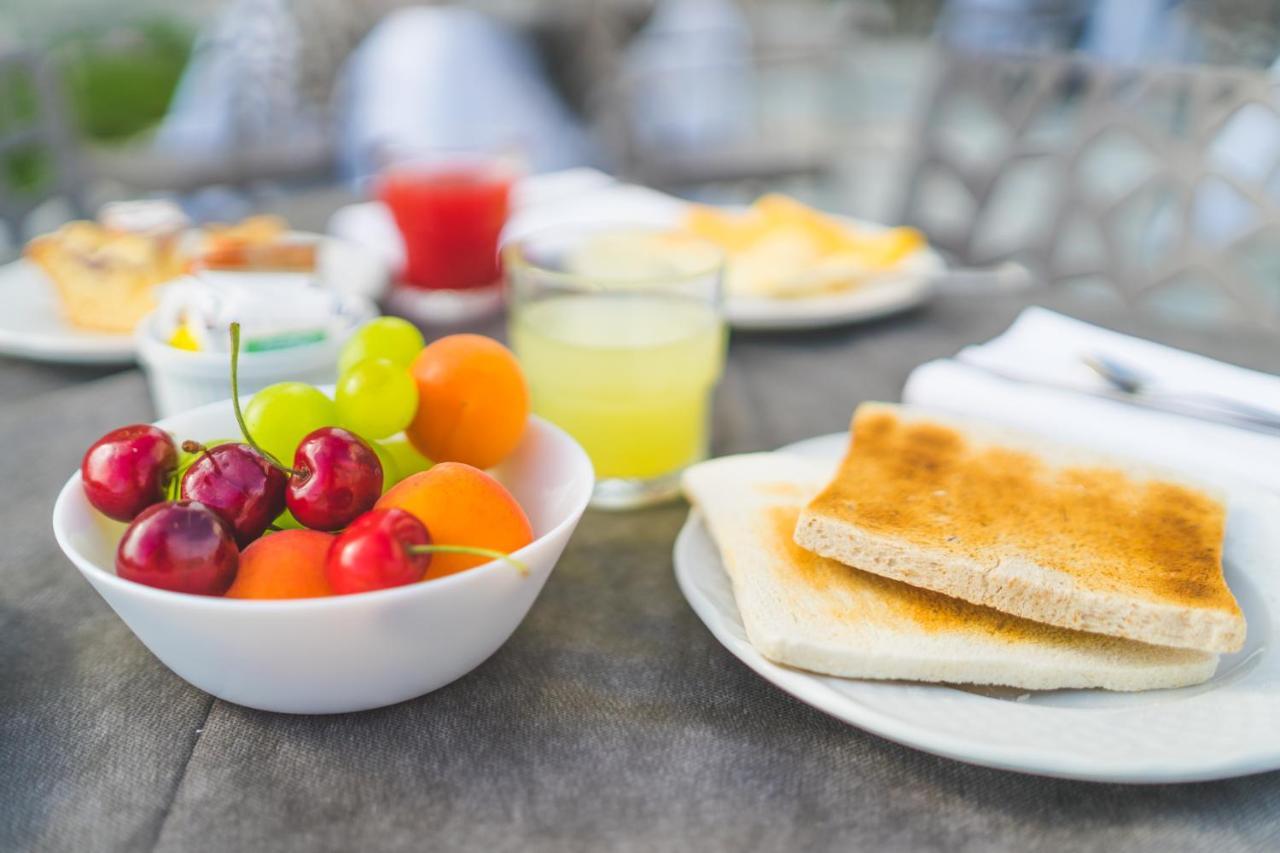 סוטומרינה Hotel Sole מראה חיצוני תמונה